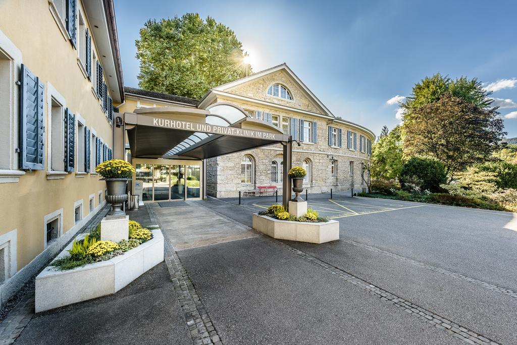 Kurhotel Im Park Schinznach Bad Esterno foto